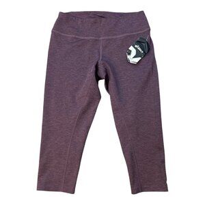ASICS Women's Capri Leggings Size Medium Burgundy / Wine New with tags | Running